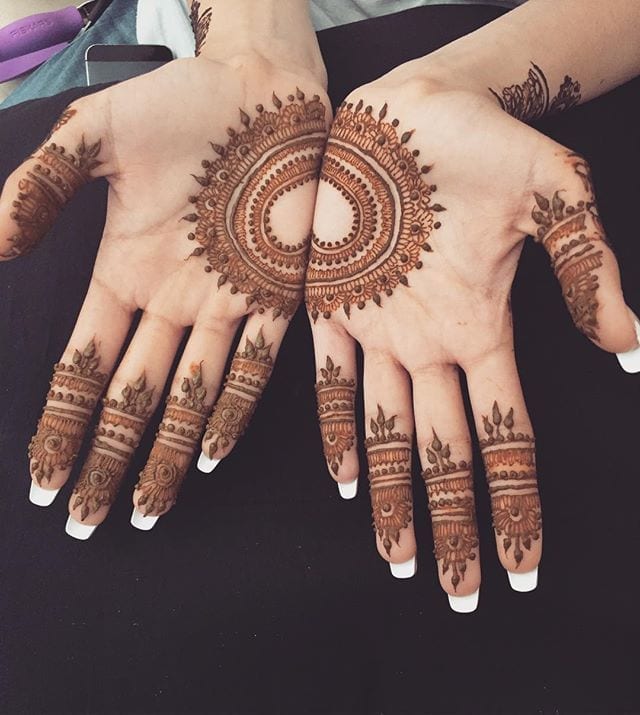 Heart Shaped Mehndi Designs. 20 Simple Henna Heart Designs