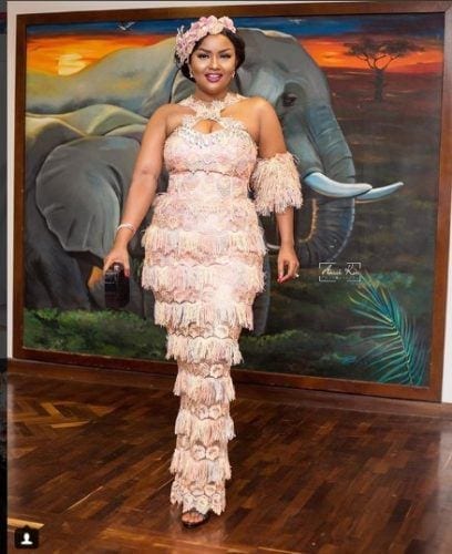 30 Latest Nigerian Dresses for Nigerian Brides 2020