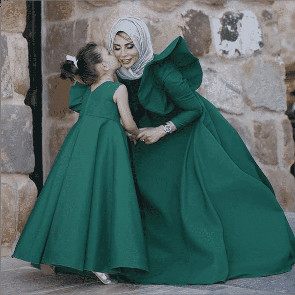 How to Wear Hijab with Gowns? 30 Modest Ways to Try Now