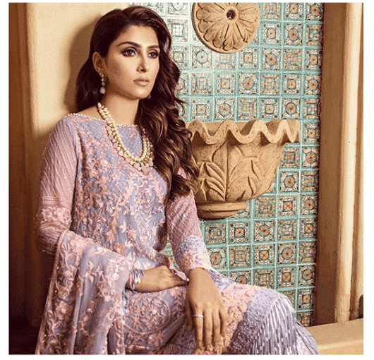 Top 10 Winter Fashion Brands For Women in Pakistan