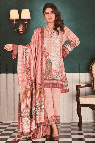 Top 10 Winter Fashion Brands For Women in Pakistan