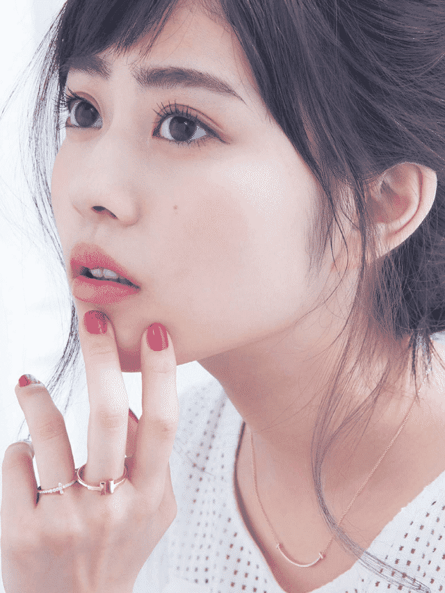 Mitsuki Takahata - Best Japanese Actresses