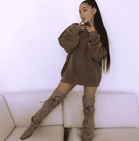 latest outfits of ariana grande