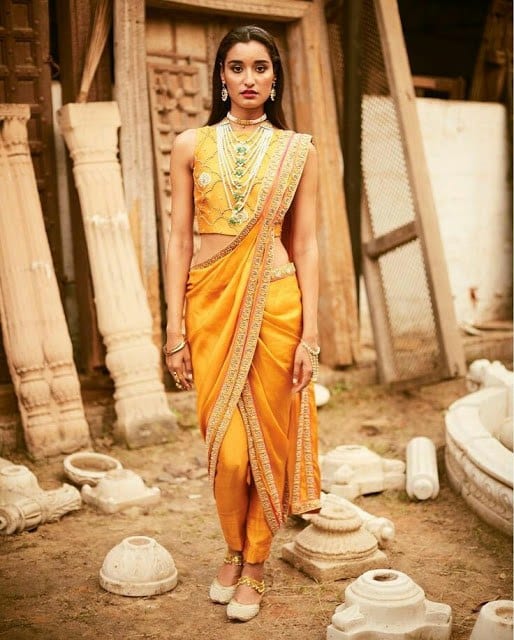 Yellow Wedding Dress 25 Yellow Outfits for Haldi and Mayun