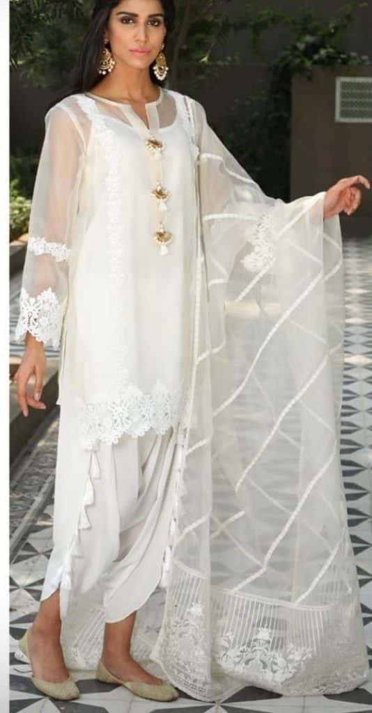White Shalwar Kameez Styling Ideas (9)