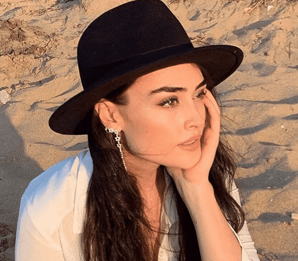 Everything To Know About Esra Bilgiç (6)