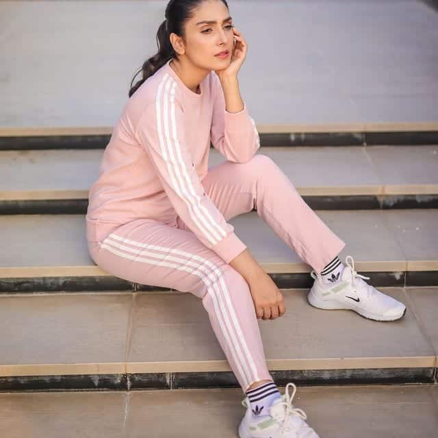 Best Outfits of Ayeza Khan