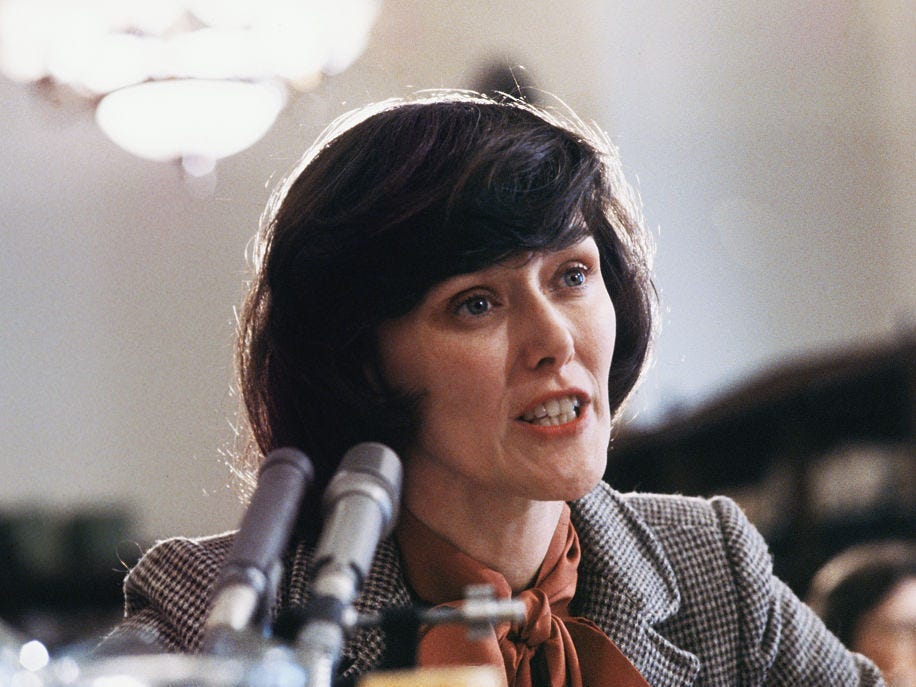 21 Most Beautiful American Female Politicians - Updated List