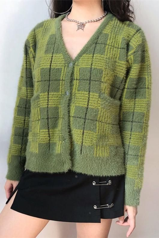 Cozy winter outfits for skinny girls