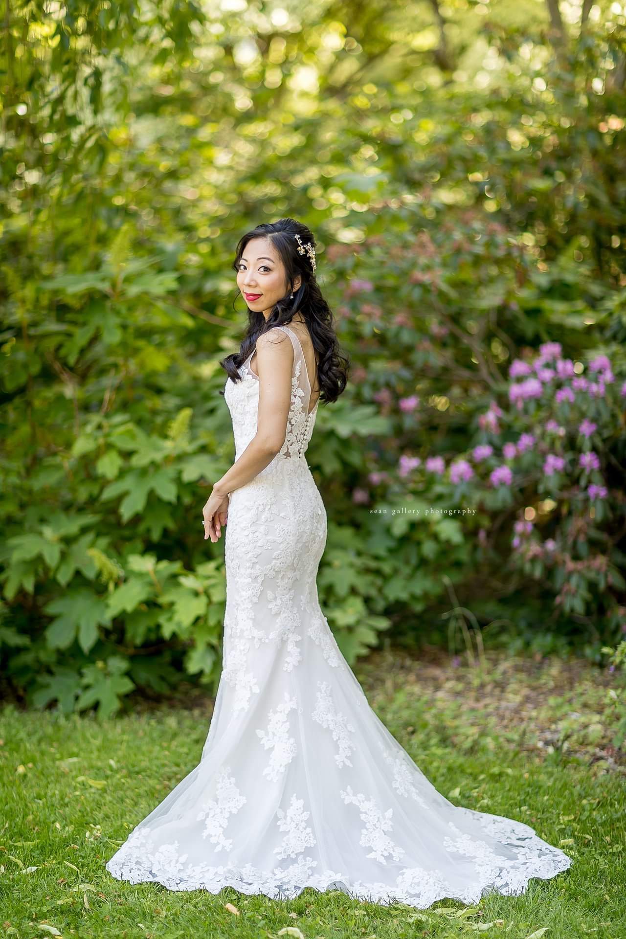 20 Stylish Wedding Dresses for Skinny Girls to Wear Branded Girls