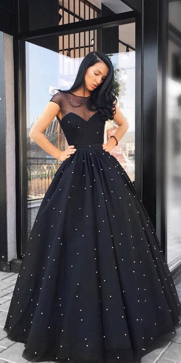 20 Stylish Wedding Dresses for Skinny Girls to Wear Branded Girls