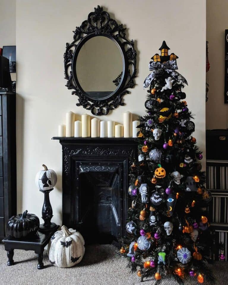 20 Witchy Christmas decor ideas for Christmas 2023