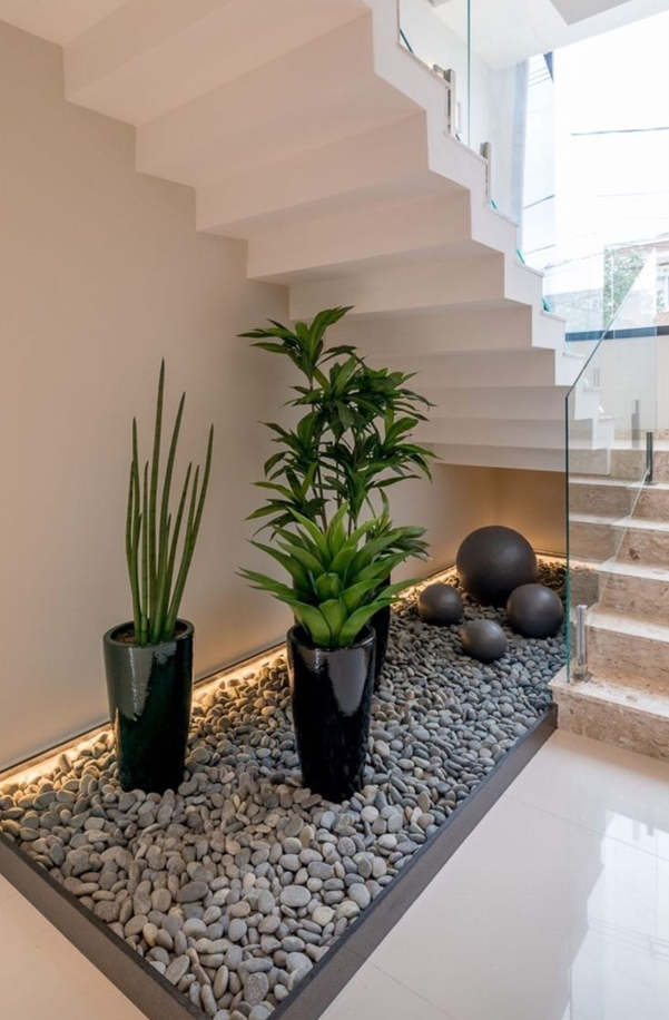 Staircase decor ideas