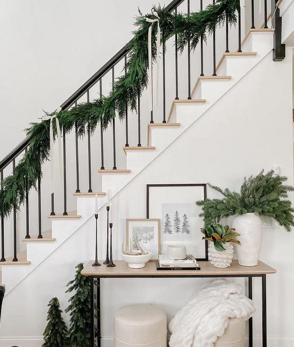 Staircase decor ideas