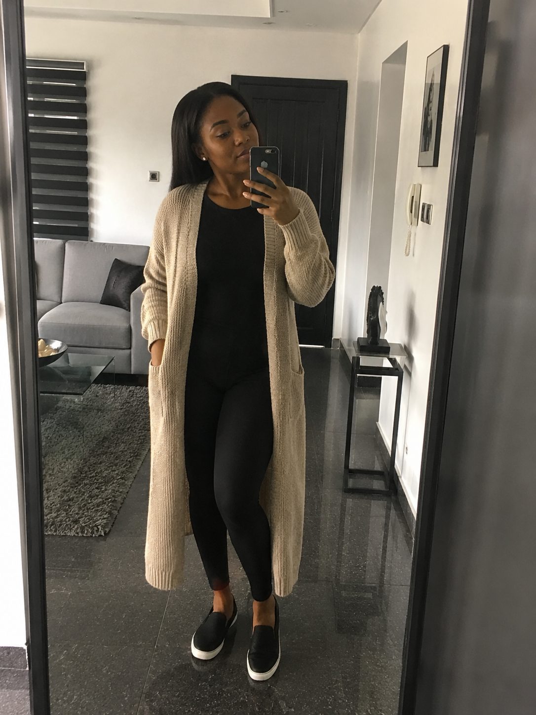 Leggings with a long cardigan