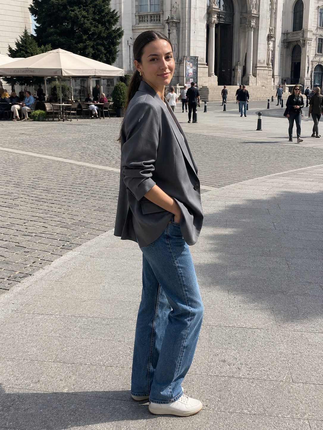 Oversized Blazer with Straight-Leg Jeans