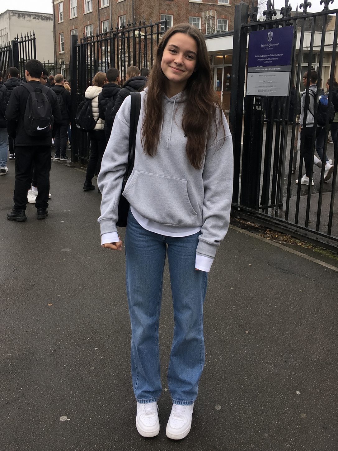 Oversized hoodie with straight jeans