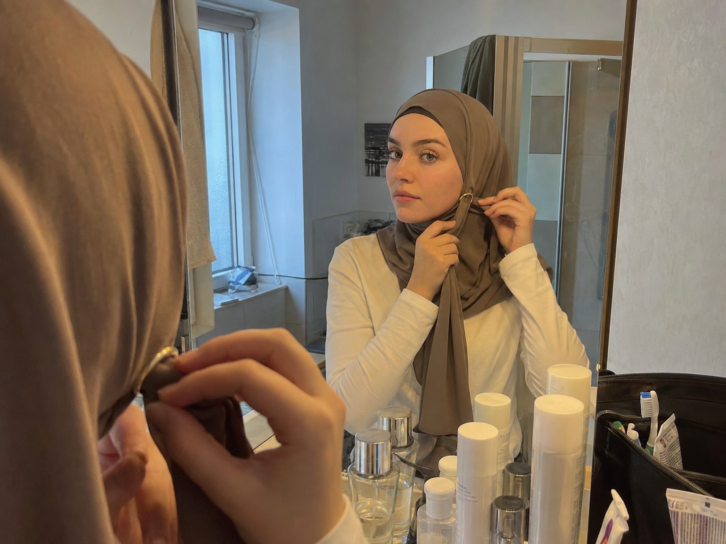 Loop a Hijab Ring at the Nape Instead of Pinning