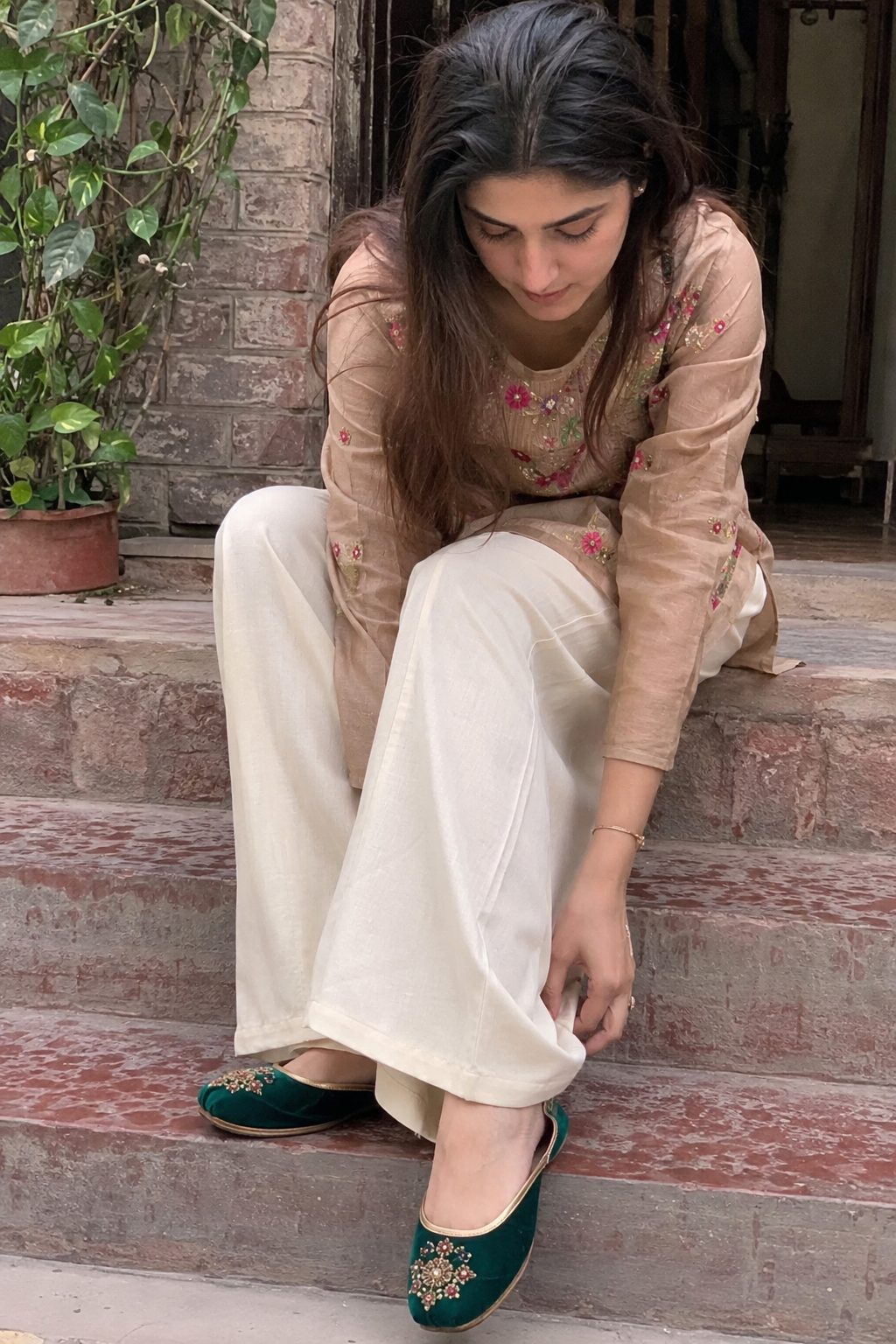 Fold Down a Velvet Khussa's Back Heel to Wear It as a Mule with Wide-Leg Pants